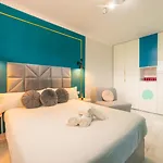 Chic 1br Ocean View With Ac And Pool In Playa Paraíso